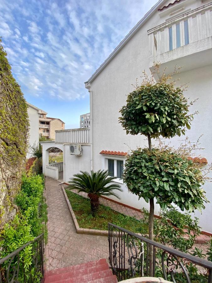 Vila Monte Hotel Budva Eksteriør billede