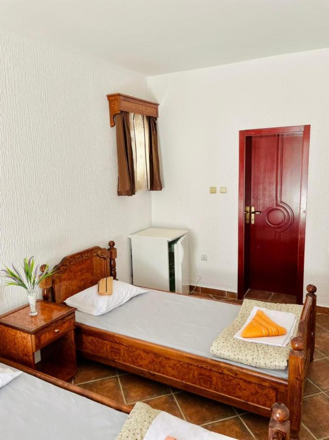 Vila Monte Hotel Budva Eksteriør billede